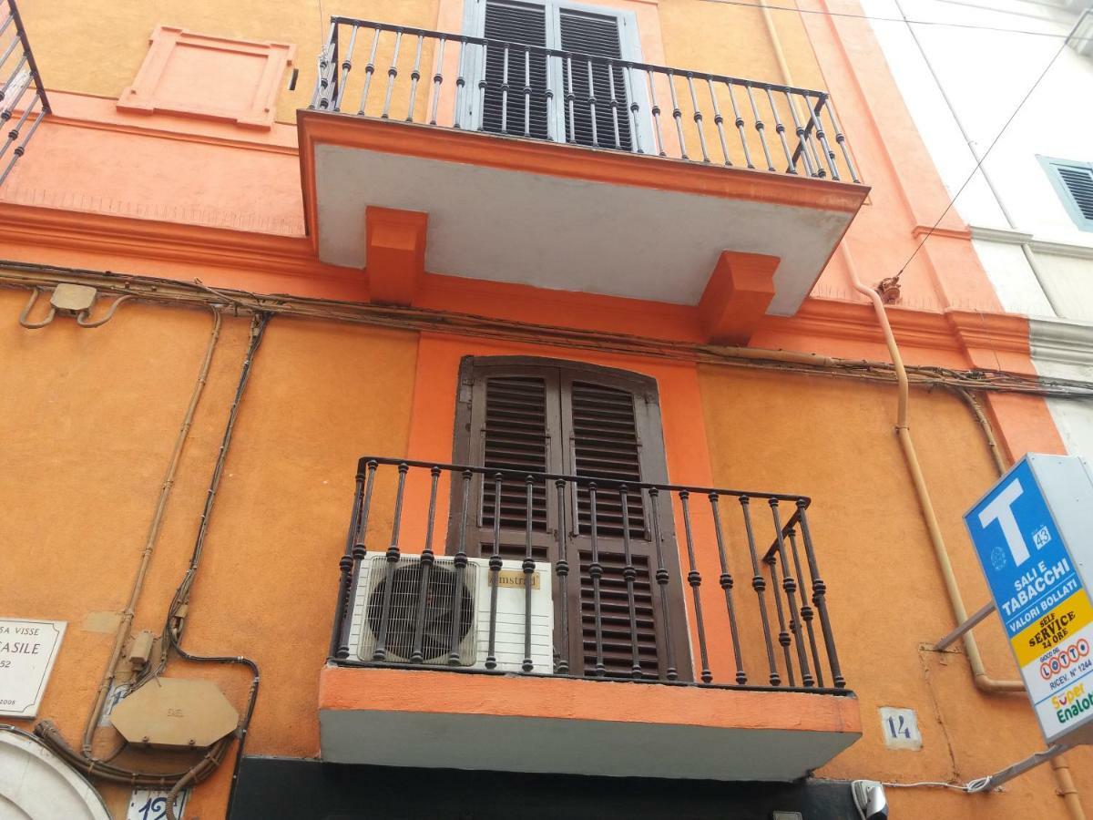 Casa Vacanze "Boccasile" Bari Exteriör bild